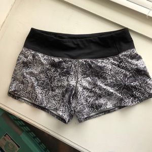 Speed Up  Short 4" Size 4